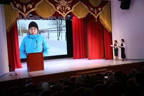 Бу минутларда район мәдәният йортында интерактив киңәшмә бара