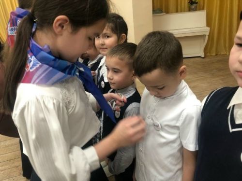 Мөслим гимназиясендә «Россия бөркетләре»нә багышлау тантанасы үтте