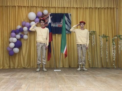 Мөслим гимназиясендә «Россия бөркетләре»нә багышлау тантанасы үтте