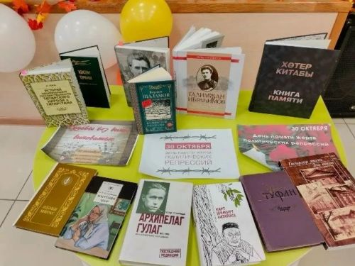 Тарихның онытылмас сәхифәләре: Мөслимдә сәяси репрессия корбаннарын искә алдылар
