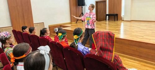 Хореография бүлегендә Халыклар бердәмлеге көне уңаеннан чара узды