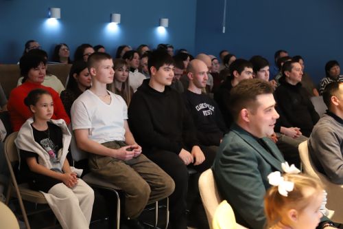 «Мизгел” яшьләр үзәгендә шаяннар һәм тапкырлар бәйгесе үтте