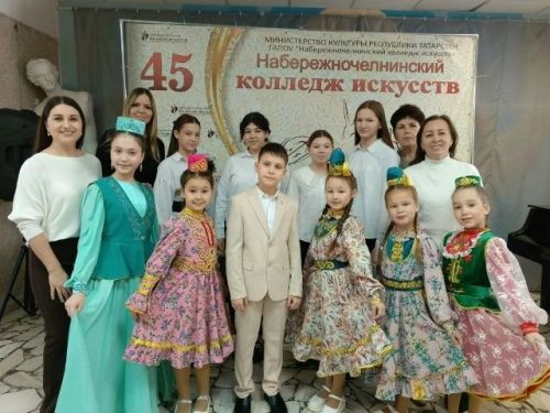 Балалар сәнгать мәктәбе укучылары яңа уңышлары белән сөендерә!