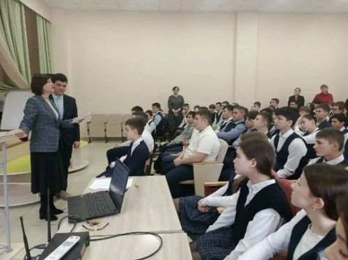 Хокукый тәрбия айлыгы бара