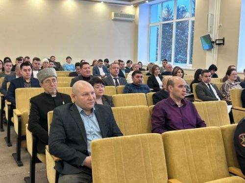 Иртәнге киңәшмәдә мөһим мәсьәләләр каралды