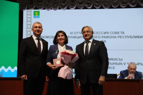 Мөслим яңа биеклекләргә омтыла