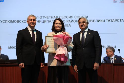 Мөслим яңа биеклекләргә омтыла
