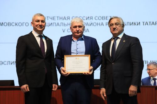 Мөслим яңа биеклекләргә омтыла