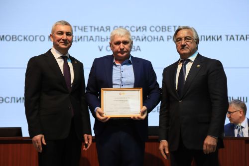 Мөслим яңа биеклекләргә омтыла