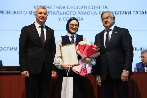 Мөслим яңа биеклекләргә омтыла