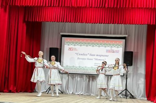 «Яшьнәп яшә, җырлы халкым!» дип исемләнгән район конкурсының сайлап алу туры узды