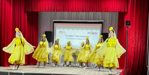 «Яшьнәп яшә, җырлы халкым!» дип исемләнгән район конкурсының сайлап алу туры узды