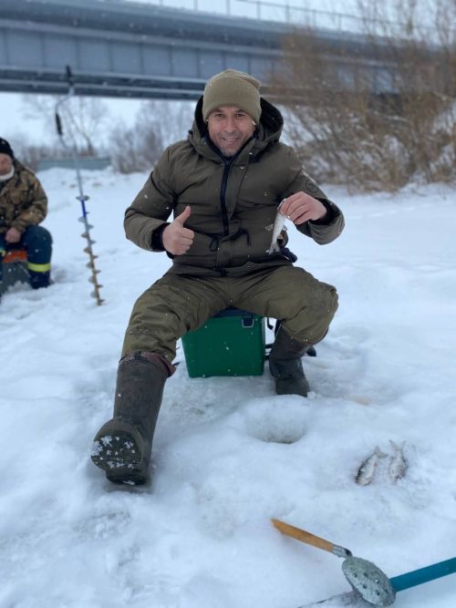 Бу минутларда Мөслим күпере янында «Алтын балык» фестивале бара