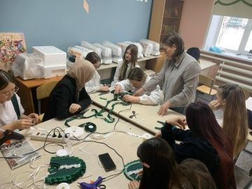 Мөслим урта мәктәбе кызлары өчен мастер-класс үтте