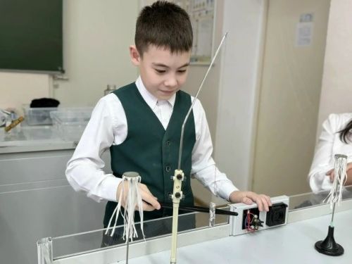 Г.Тукай исемендәге Мөслим урта мәктәбендә Фән көне билгеләп үтелде