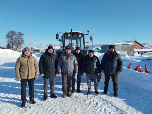 «ДОСААФ» Мөслим бүлекчәсендә тракторист-машинист таныклыгын алу хокукына имтиханнар узды