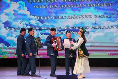 «Балкыш» фестивале өлкән буын үзешчәннәрне берләштерде