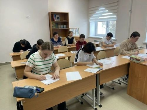 Мөслим сәнгать мәктәбендә музыкаль әдәбият буенча музыкаль-теоретик олимпиада үткәрелде