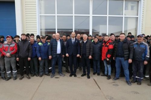 Мөслимгә Рәсим Баксиков килде