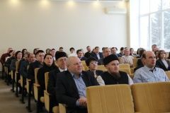Район башлыгы Альберт Хуҗин оешма-предприятие җитәкчеләре белән киңәшмә уздырды