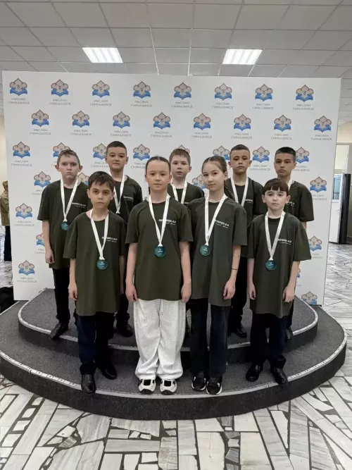 Мөслим гимназиясе базасында «Аҗаган 2.0.» хәрби-спорт уеннарының муниципаль этабы узды