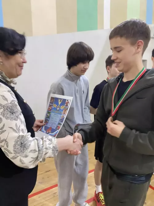 Бүген Мөслим лицеенда өстәл теннисы буенча ярышлар узды