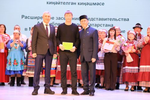 Дуслыкның бер чагылышы