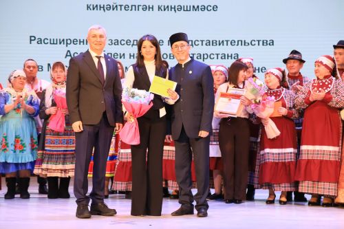 Дуслыкның бер чагылышы