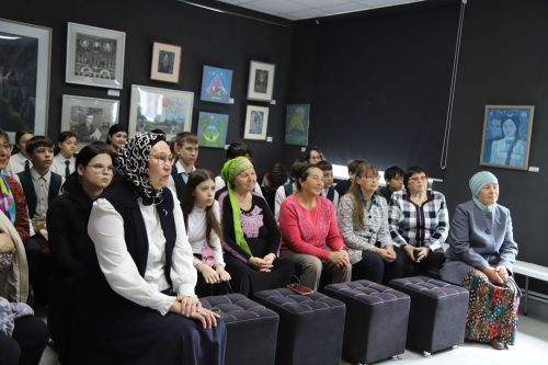 Мөслимдә «Күңелем Тукай белән сөйләшә» исемле картиналар күргәзмәсе ачылды