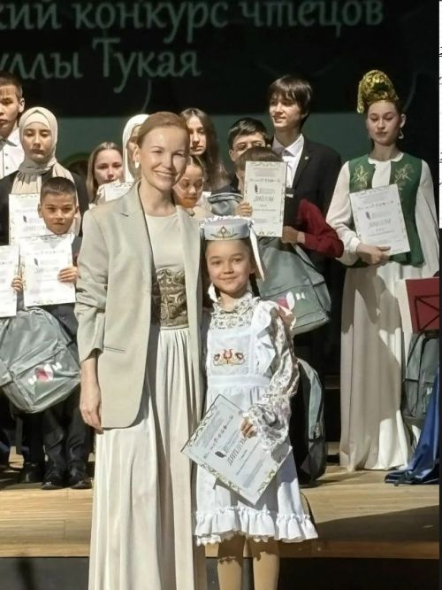 Габдулла Тукай исемендәге  «Чәчәкләр китерегез Тукайга...» исемле XVI бөтенроссия нәфис сүз бәйгесе узды