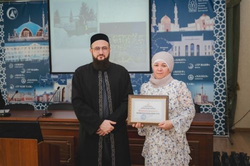Финалистлар арасында мөслимлеләр дә бар