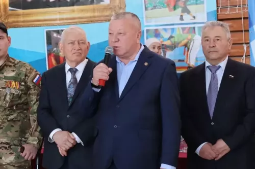 Сарман районында Хаҗип Гәрәев истәлегенә татар милли көрәш бәйгесе узды