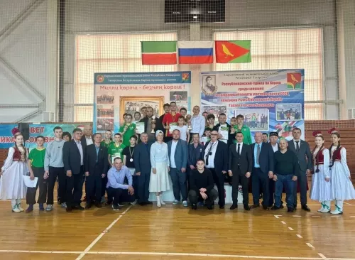 Сарман районында Хаҗип Гәрәев истәлегенә татар милли көрәш бәйгесе узды