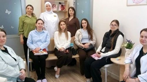 Булачак әниләр өчен очрашу