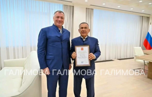 Миңнеханов төзелешне үстерүгә керткән өлеше өчен Россия Президенты Рәхмәтенә лаек булды