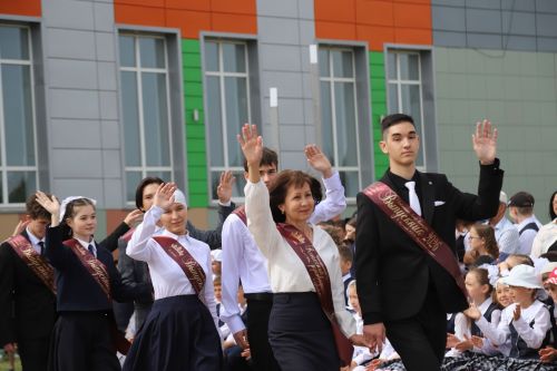 Мөслим районы мәктәпләрендә Соңгы кыңгырау бәйрәме узды