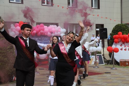Мөслим мәктәпләрендә Соңгы кыңгырау бәйрәме