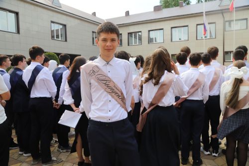 Мөслим мәктәпләрендә бүген Соңгы кыңгырау бәйрәме бара