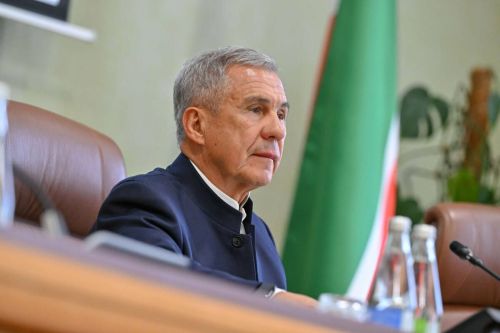 Миңнеханов Җиңү көненә багышланган бәйрәм чараларын югары дәрәҗәдә уздырырга кушты