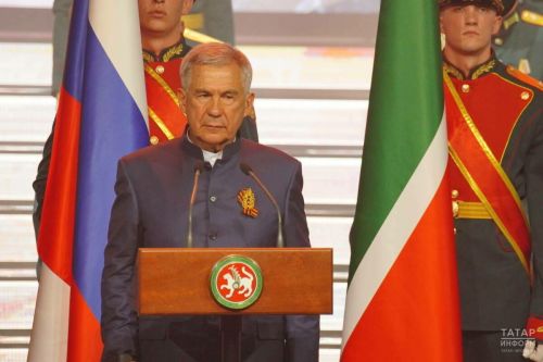 Рөстәм Миңнеханов: Ата-бабалары эшен лаеклы төстә хәрби операциядә катнашучылар дәвам итә
