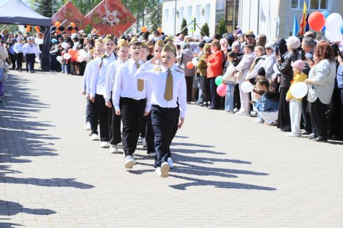 Демонстрация һәм парад – Җиңү бәйрәменең иң тантаналы мизгелләре