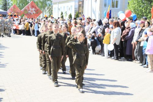 Демонстрация һәм парад – Җиңү бәйрәменең иң тантаналы мизгелләре
