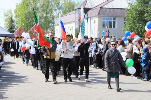 Демонстрация һәм парад – Җиңү бәйрәменең иң тантаналы мизгелләре