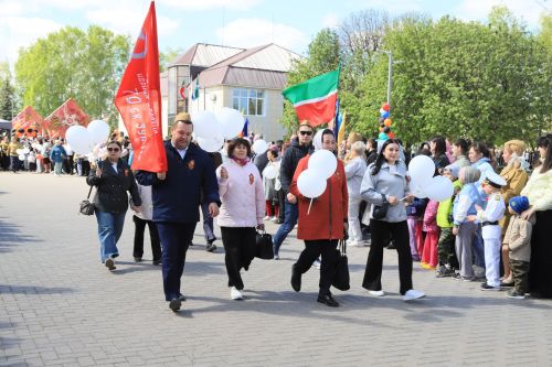 Демонстрация һәм парад – Җиңү бәйрәменең иң тантаналы мизгелләре