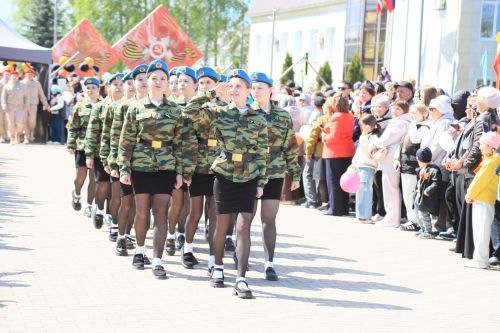 Демонстрация һәм парад – Җиңү бәйрәменең иң тантаналы мизгелләре