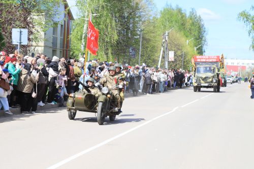 Демонстрация һәм парад – Җиңү бәйрәменең иң тантаналы мизгелләре