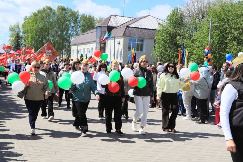 Демонстрация һәм парад – Җиңү бәйрәменең иң тантаналы мизгелләре