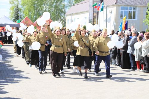 Демонстрация һәм парад – Җиңү бәйрәменең иң тантаналы мизгелләре