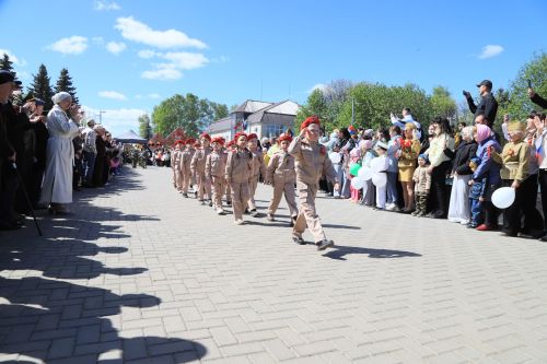 Демонстрация һәм парад – Җиңү бәйрәменең иң тантаналы мизгелләре