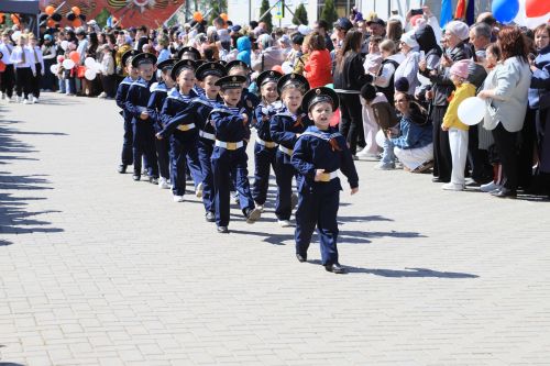 Демонстрация һәм парад – Җиңү бәйрәменең иң тантаналы мизгелләре